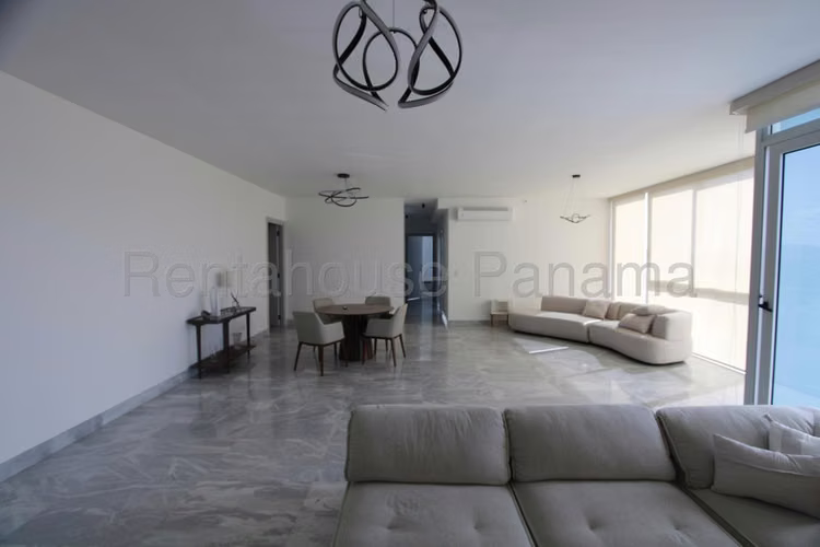 alquilo apartamento en santa maria the ivy OF 26-7265
