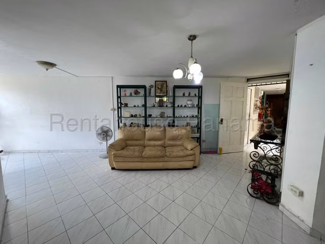 Apartamento en venta Carrasquilla EH