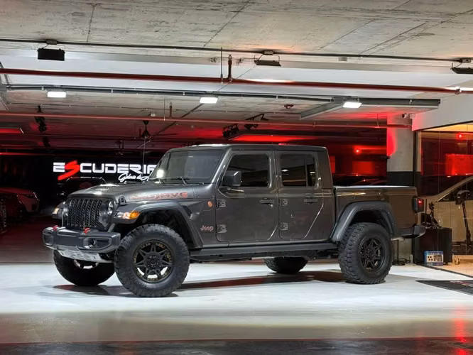 Jeep Gladiator Mojave 2023