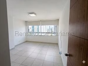 Venta de Apartamento con 134m2 en San Francisco PH Terrawind 26-6977SR