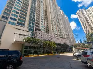 Venta de Apartamento con 134m2 en San Francisco PH Terrawind 26-6977SR