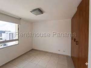 Venta de Apartamento con 134m2 en San Francisco PH Terrawind 26-6977SR