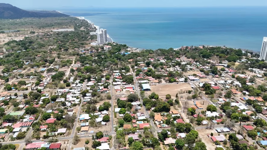 Gorgona -  Terreno Plano -