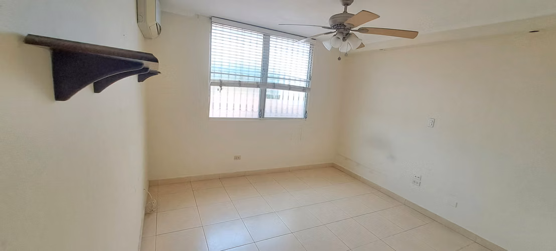 VENTA CASA ALTOS DEL GOLF -M - Imagen 11