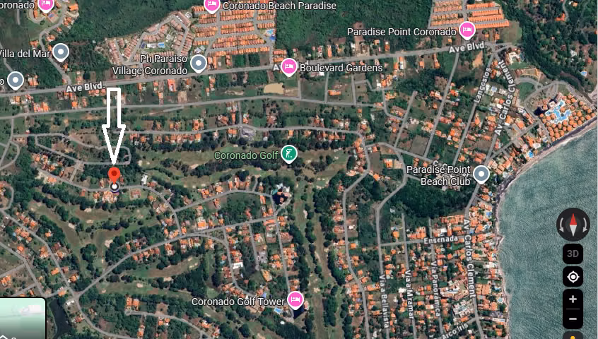 Coronado Flat lot in Coronado Golf