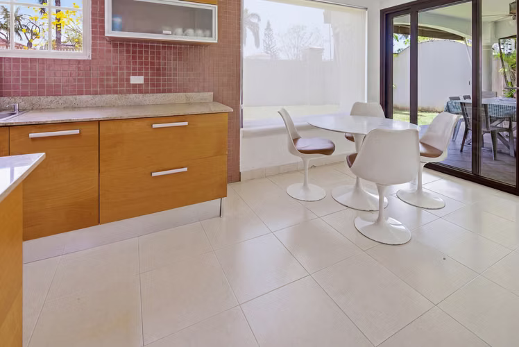 Casa en alquiler en costa del este - Costa Bay - G.ch