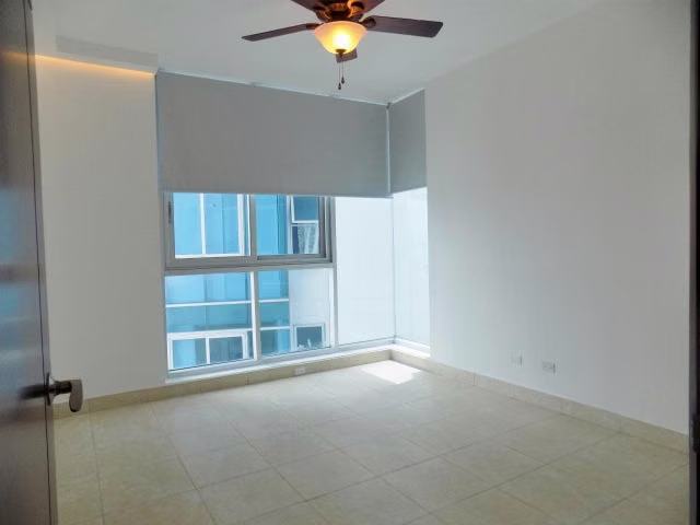 Venta Pacific Village Punta Pacifica 26YCG6548