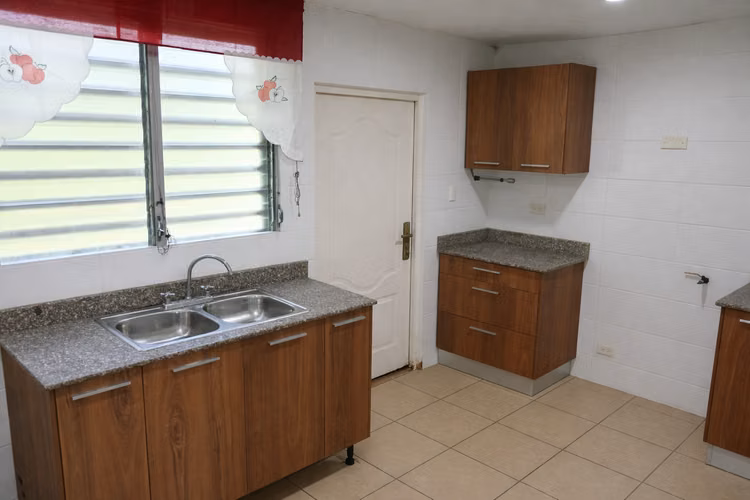 Venta de casa de 295m² en Brisas del Golf Arraijan 27JSS577
