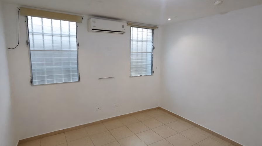 Venta de casa de 295m² en Brisas del Golf Arraijan 27JSS577