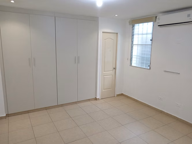 Venta de casa de 295m² en Brisas del Golf Arraijan 27JSS577