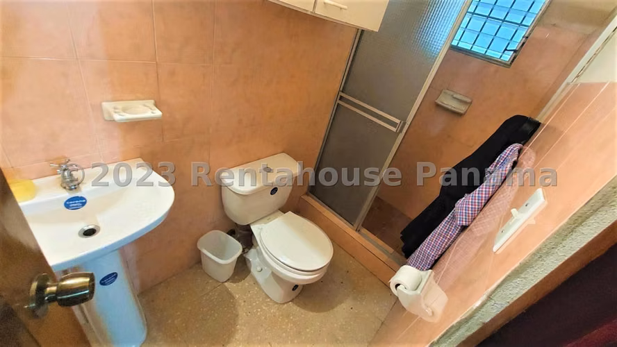 Se Vende Casa en La Alameda MDV26-4505