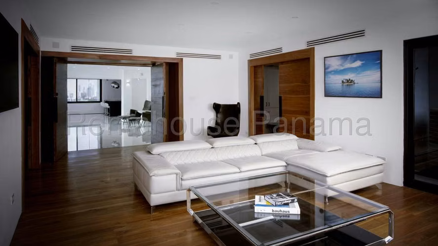 Spacious Penthouse for Sale in Paitilla, Ph El Virrey, 800 sq m PD