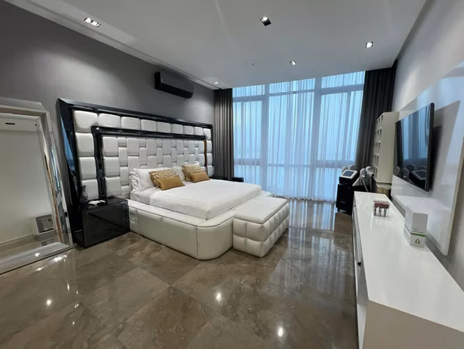 Se vende PH Blue Bahia AMOBLADO- Pent House en Punta Pacifica OV