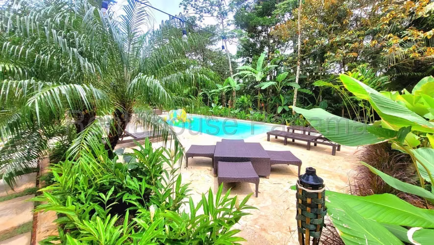 Hotel en Venta en Cerro Azul JG