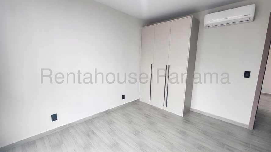 Apartamento en Alquiler en Bella Vista JG