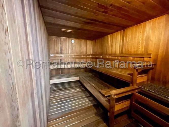 Apartamento en Alquiler en Coco del Mar  JG