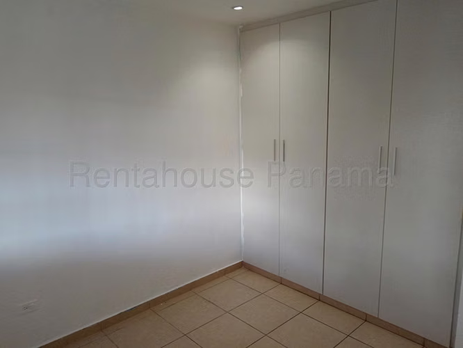 VENTA DE APARTAMENTO EN BRISAS DEL GOLF ARRA ARRAIJAN HQ