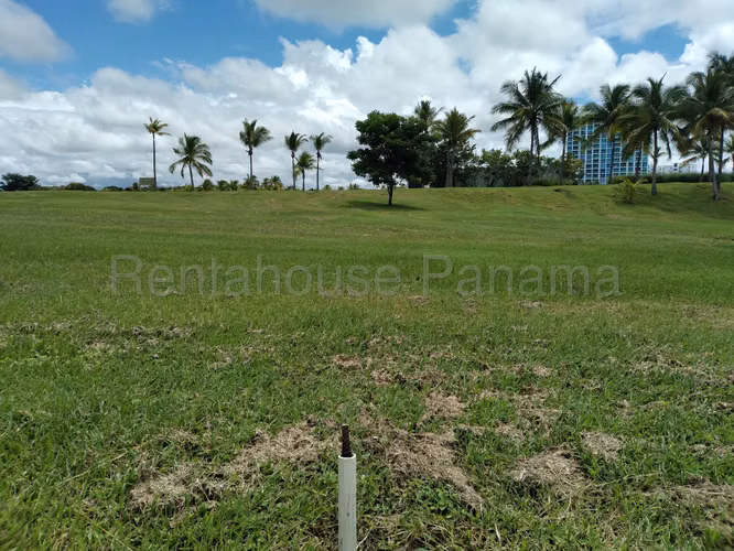 VENTA DE TERRENO EN PLAYA BLANCA HQ
