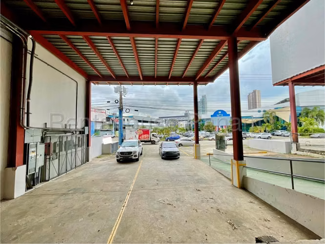 Apartamento en Alquiler en Costa del Este 26*6635Mfk