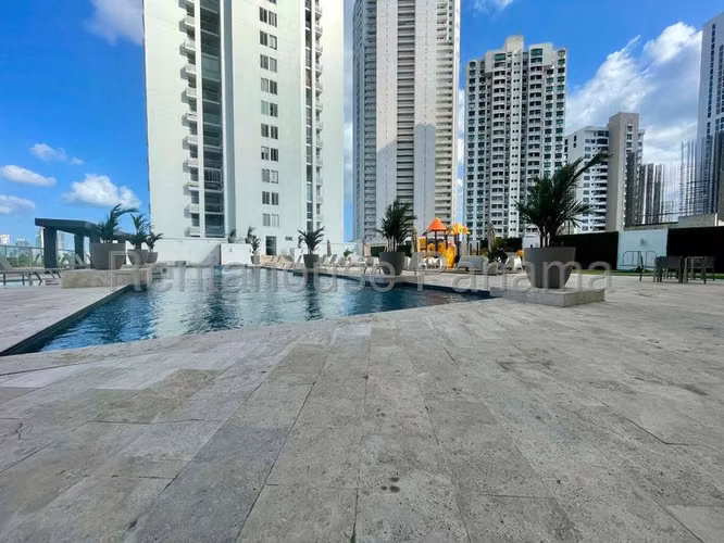 vendo apartamento en coco del mar bahia del golf OF 26-7344
