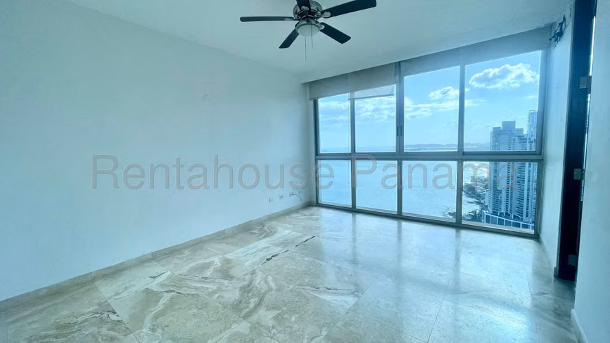 Apartamento en Venta en Punta Pacifica 26*4909Mfk
