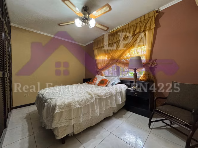 Venta de casa en La Montañeza, Brisas del Golf – Cerca del Club de Golf