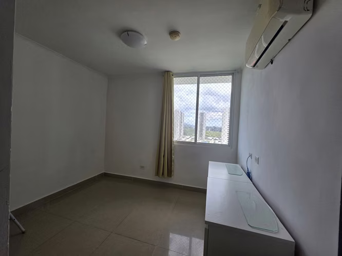 ABSOLUTE REMATE APT AAA 2R1B1P EN PH GREEN PARK CONDADO 120000