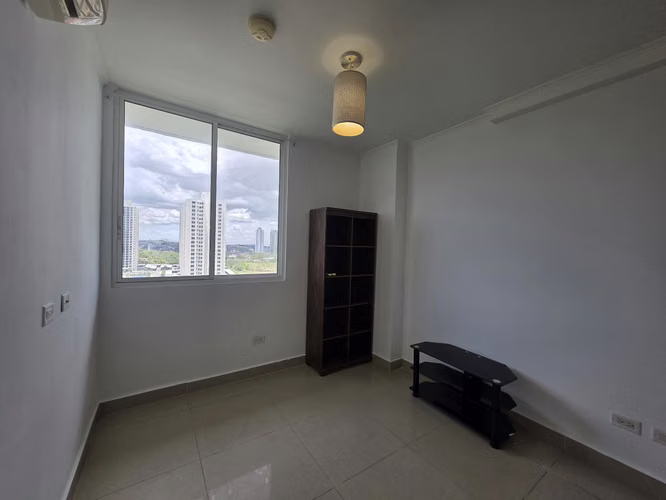 ABSOLUTE REMATE APT AAA 2R1B1P EN PH GREEN PARK CONDADO 120000