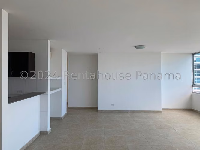 Venta de Apartamento con 123m2 en Bella Vista PH South Beach 26-7330SR