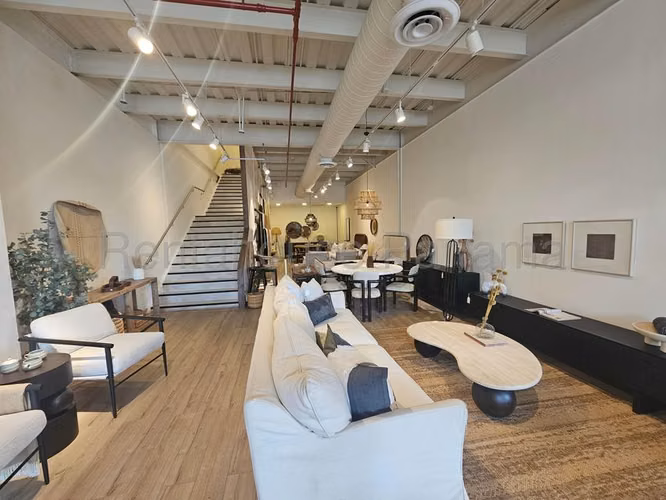 Local Comercial en Alquiler en Obarrio JG