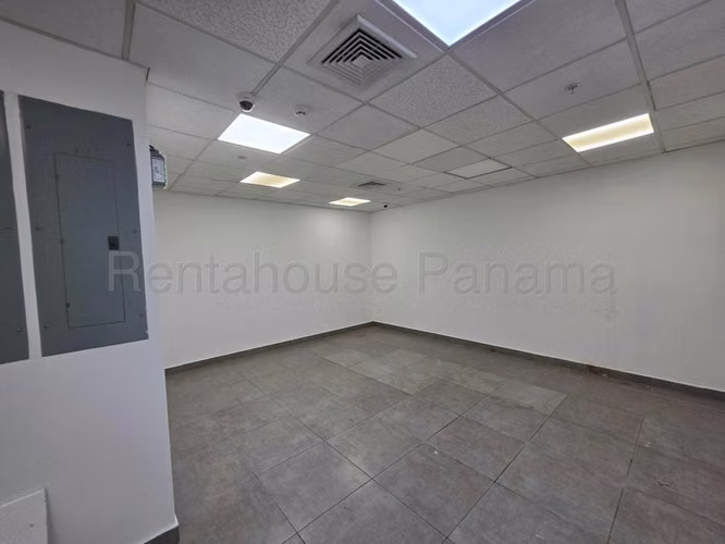 Local Comercial en Alquiler en Obarrio JG