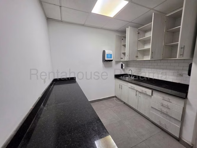 Local Comercial en Alquiler en Obarrio JG