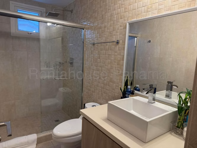 VENDO apartamento NUEVO en Tucan Country Club