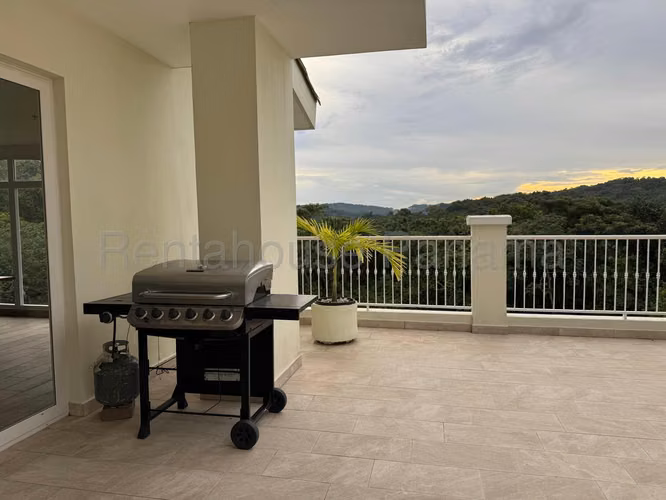 VENDO apartamento NUEVO en Tucan Country Club