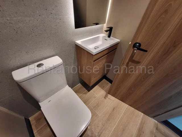 Oficina amoblada en Alquiler Tower Financial 26YCG1928
