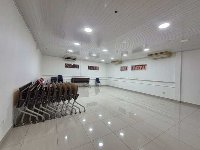 SE VENDE LOCAL COMERCIAL EN EL TECAL ARRAIJAN