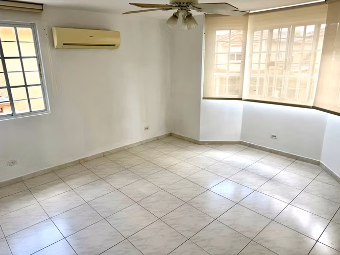 ALQUILER DE CASA - ALBROOK GARDENS