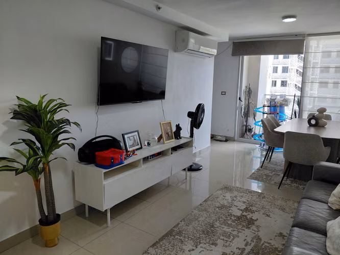 Vende apartamento OPORTUNIDAD, Ph Rokas, Condado del Rey