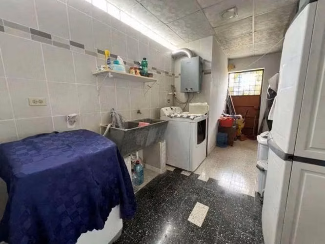 Venta Casa de Dos Niveles Unifamiliar en Coronado