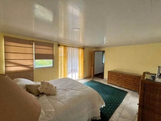 Venta Casa de Dos Niveles Unifamiliar en Coronado