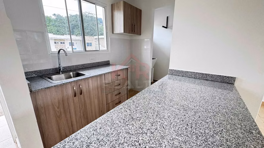 CASA EN VENTA EN CIUDAD ATENAS EN VILLA GRECIA