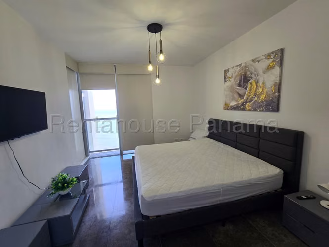 Alquiler de Apartamento en Avenida Balboa Ph Yoo  26-7302 ANL