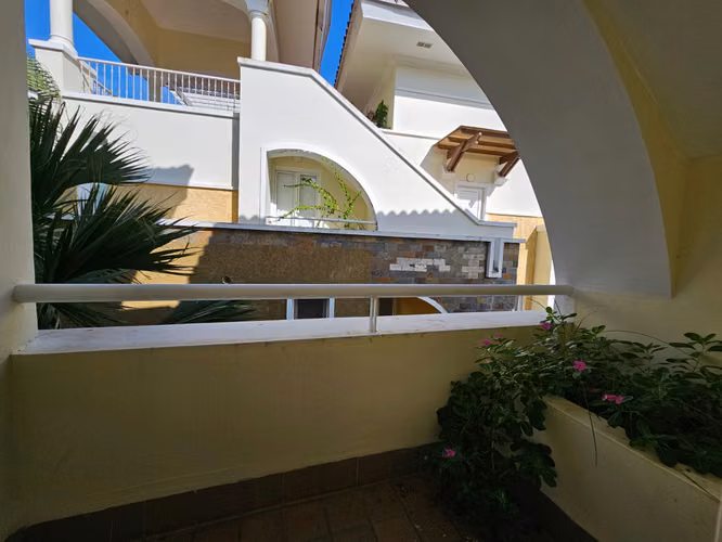 ALQUILER DE APARTAMENTO TUCAN COUNTRY CLUB AMOBLADO
