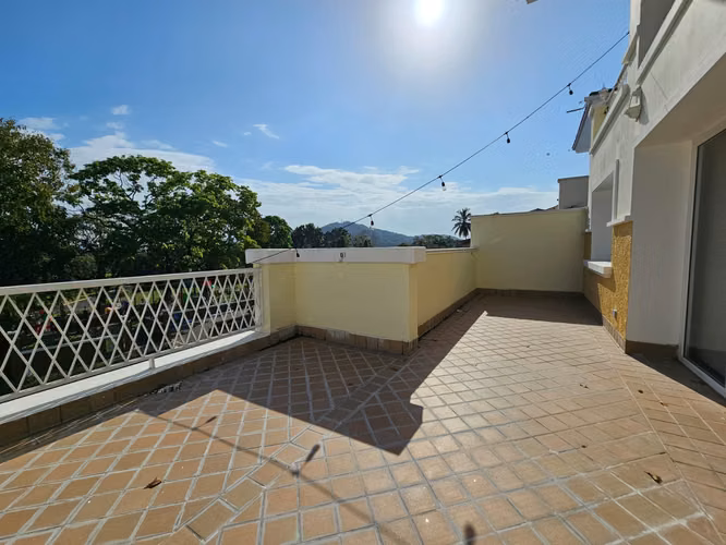 ALQUILER DE APARTAMENTO TUCAN COUNTRY CLUB AMOBLADO