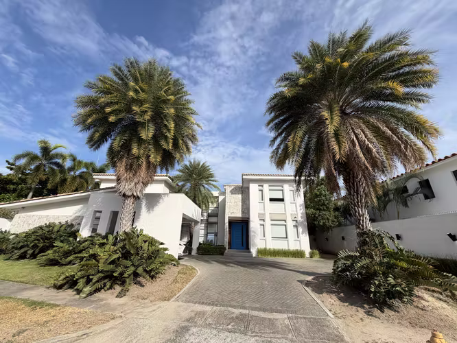 House for Sale in Vista Mar, San Carlos