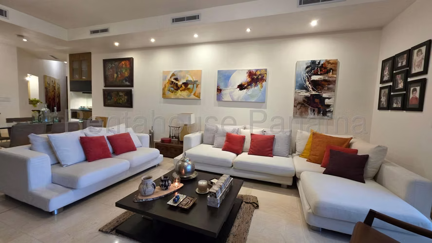 Apartamento en Venta en Santa María AFC 26-6836