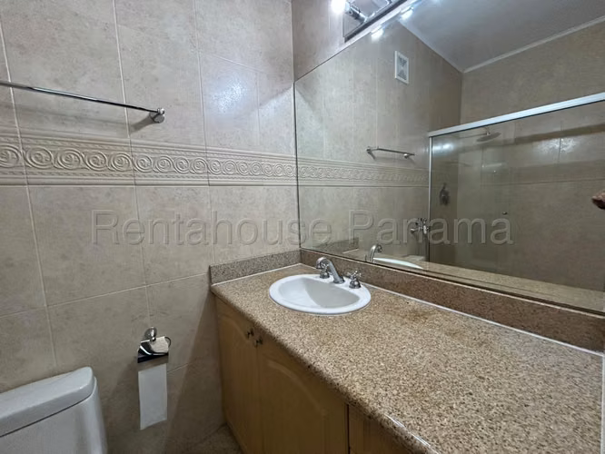 Se Alquila Apartamento en Punta Pacifica VLU26-7259