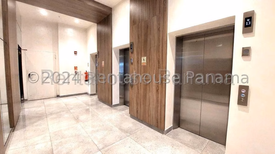 Se Vende Apartamento en San Francisco LA26-7310