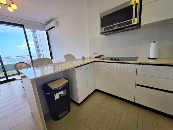 Se Vende Apartamento en San Francisco LA26-7310
