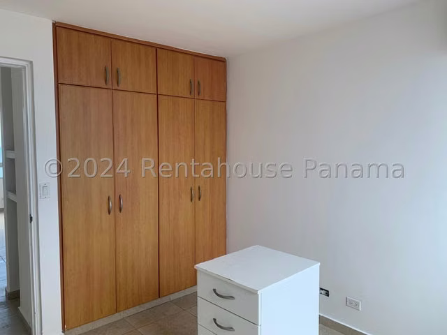 Vendo apartamento en Bella Vista LF26-7330 Solo Cliente Directo